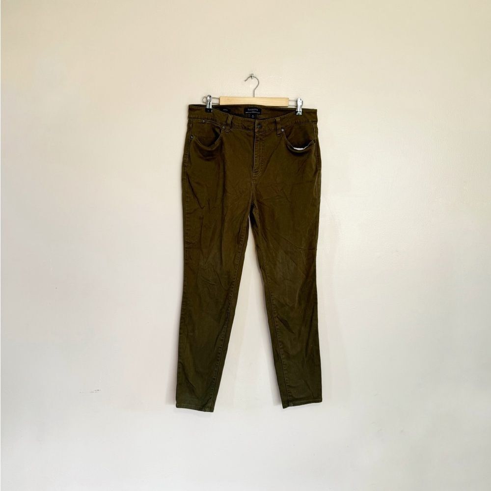 SALE! Olive Green Talbots Simply Flattering Jegging Pants Size 14 EUC